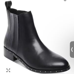 Steve Madden Studded Orchid Boots